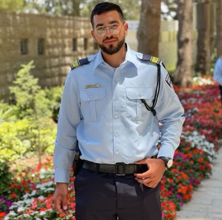 כולם בבית 🎗️
לאחר 843 ימים של תפילה וציפייה, הגיבור שב לאדמתו: 
לוחם יס”מ, רס”ר רן (רני) גואלי ז”ל, מובא לקבר ישראל!
הראשון להיכנס, האחרון לחזור 🇮🇱