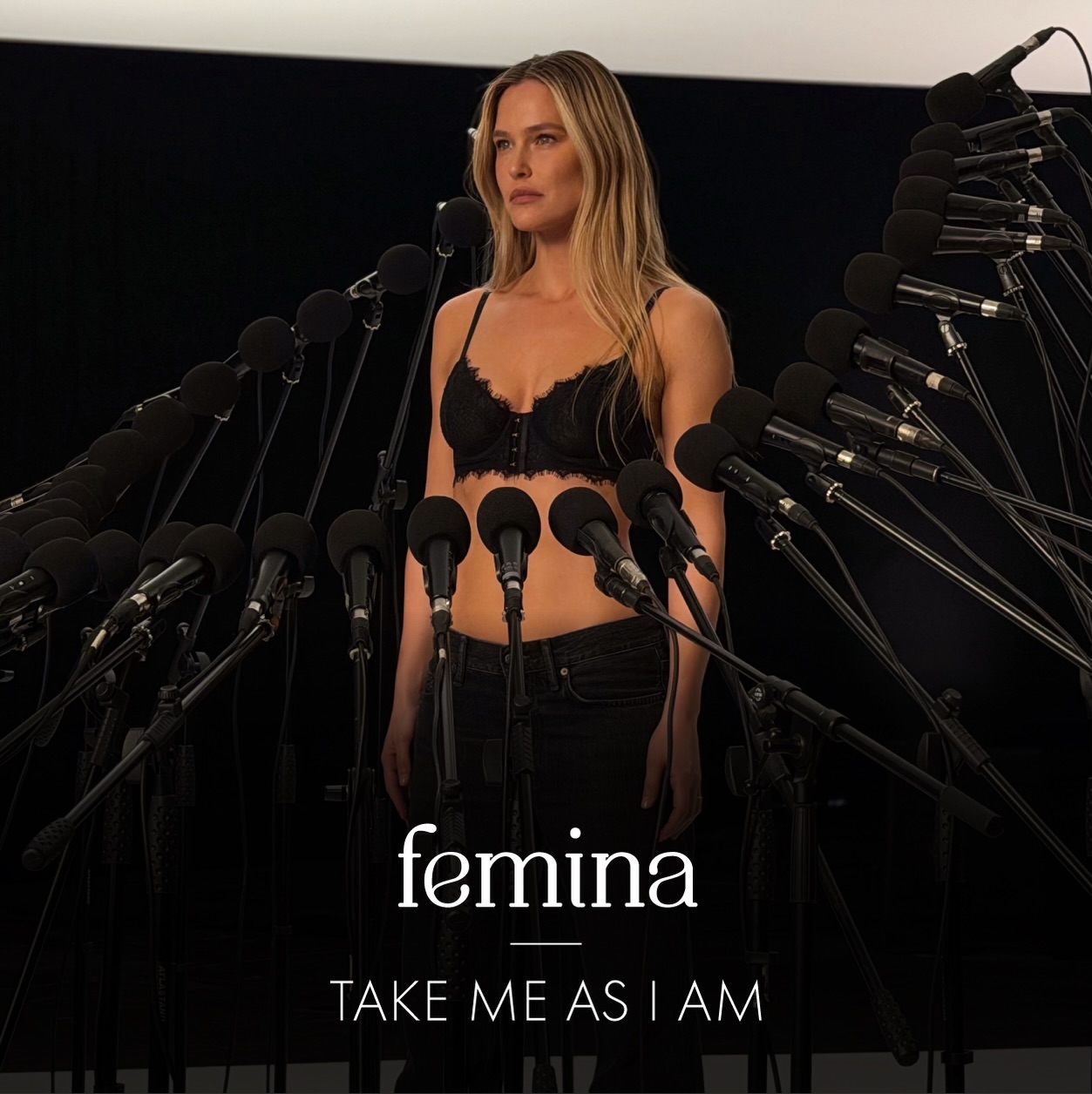 אנחנו בפמינה גאות להשיק 
את קמפיין הקיץ החדש 👈 TAKE ME AS I AM

קמפיין שמוקדש לנשים כמו שהן - שלמות, בטוחות, מורכבות, עוצמתיות ובלתי מתנצלות.

את הקמפיין מובילה הפרזנטורית בר רפאלי, בליווי השיר האייקוני Bitch, שהפך עם השנים להמנון של נשיות מורכבת, חזקה וחופשית.

עם הקמפיין החדש אנחנו ממשיכות לקדם מסרים של קבלה עצמית, ביטחון וחופש להיות מי שאנחנו - בלי להתנצל ובלי להתאים את עצמנו לציפיות של אחרים.
כי יופי אמיתי מתחיל ברגע שבו את בוחרת להיות בדיוק מי שאת.

קולקציית הקיץ החדשה מחכה לך עכשיו בסניף femina אייסמול.😍
 
לקליפ המלא @femina_israel 

#אייסמול #אילת #שופינג #קניון #femina