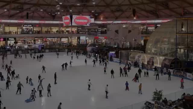 אצלנו הכסף שלכם שווה יותר! 💸
הכירו את ה - “Premium Gift Card” שלנו! 💳
אנחנו בקניון ״אייסמול״ מאמינים שאתם ראויים ליותר! לכן, אנחנו מציעים לכם את ה - “Premium Gift Card” שהוא לא רק כרטיס מתנה - הוא היחיד שמציע חווית שופינג ובילוי שאין כמוה בכרטיס אחד! 😍
משלמים היום 450 ₪ בלבד! ומקבלים 500 ₪ לקניות ובילוי בקניון!
אבל לא רק זה! 🤩 
עם כל רכישת כרטיס, תקבלו גם 8 מתנות 🎁 בונוס בשווי 500 ₪:
כרטיס להחלקה על הקרח, כרטיס למוזיאון הסלפי ועוד מתנות שוות במיוחד!
או משלמים 225 ₪ ומקבלים 250 ₪ ובנוסף 
תקבלו 7 מתנות בשווי כ- 400 ₪!
אז למה אתם מחכים? 🤷
רוצו אלינו לקניון והשיגו את ה - “Premium Gift Card” שלכם עוד היום! 
פרטים בקופות ההחלקה על הקרח 
ובאתר 👈 קישור בביו
www.icemalleilat.co.il/p-card